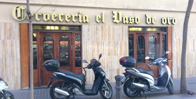 El vaso de oro: gold for their beer, 10 for their tapas!